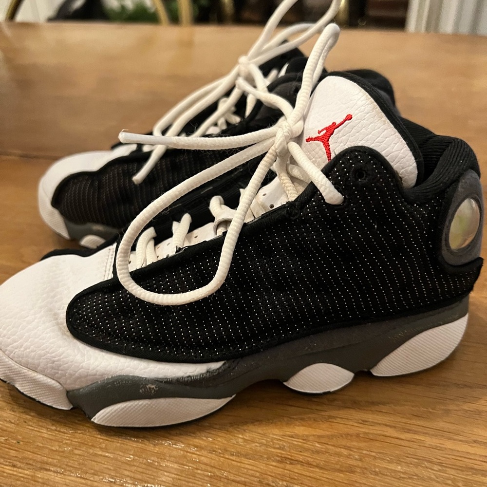 Kids air jordan sneaker